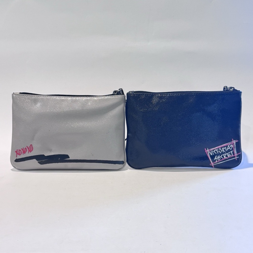 Victoria's Secret Zipper Wristlet Make up Cosmetic Bag (2) Gray & Black Graphics - Picture 2 of 14